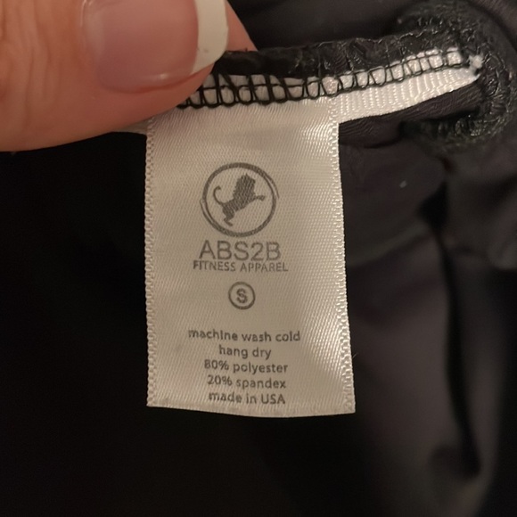ABS2B Black scrunch butt leggings size small - Picture 6 of 6